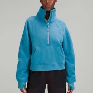 Lululemon Scuba Oversized Funnel Neck Half Zip
Oceanic size XS/S